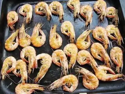 Make Homemade shrimp dry step 5