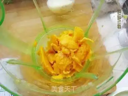 Make Mango shake step 1
