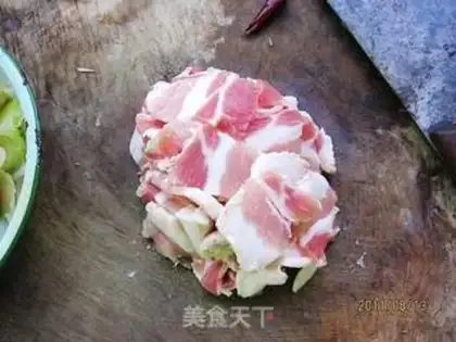 Make Squeeze the meat step 0