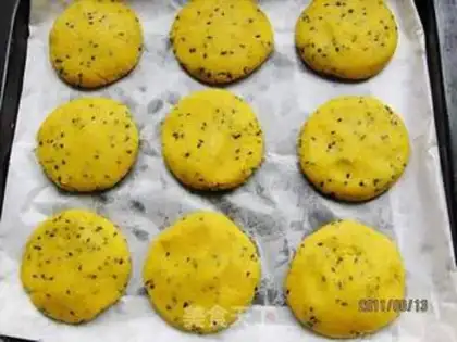 Make Corn powder sesame cookies step 3
