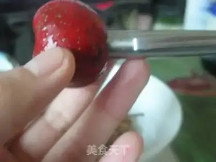 Make The red sugar sauce step 2