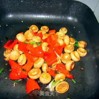 Make Butter tomato soup step 0