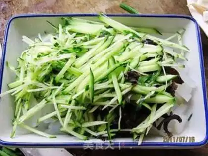 Make Spicy cucumber step 3