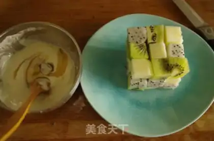 Make The Cube of Fruit step 1