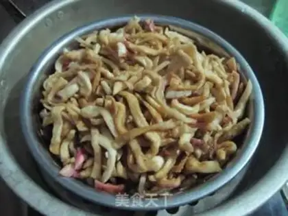 Make Steamed radish and pickled step 8