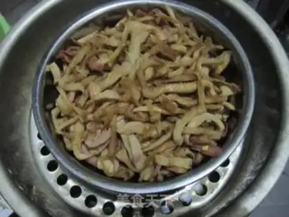 Make Steamed radish and pickled step 9