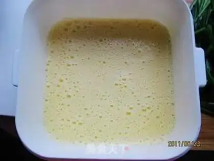 Make Fried eggs with moths step 1