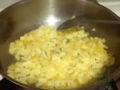 Make Twin fruit pie step 2
