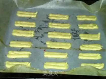Make Pelican pretzels step 7