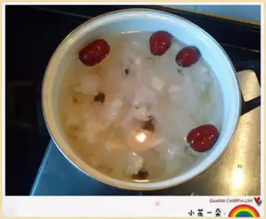 Make Silver-ear red-leave-tree cuisine step 2
