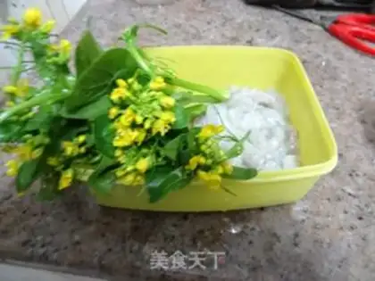 Make Shrimp noodles step 0
