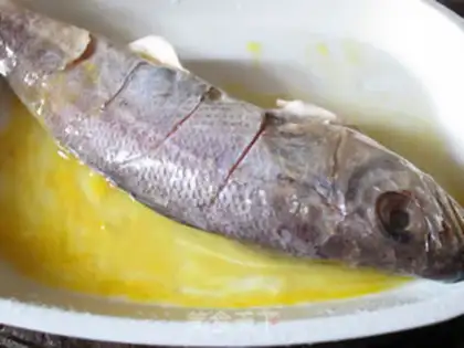 Make The meat-drink and the yellowfish step 3