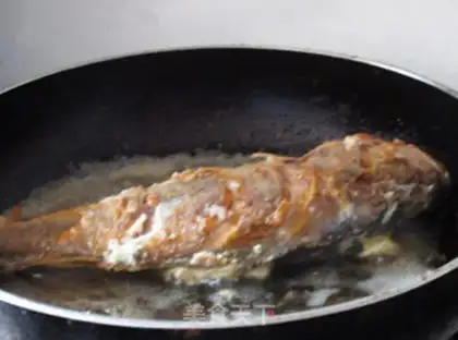 Make The meat-drink and the yellowfish step 5