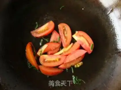 Make Tomato egg noodles step 2