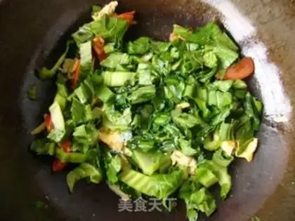 Make Tomato egg noodles step 5