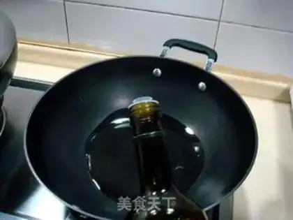 Make Fried pickle garlic pasta step 6
