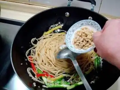 Make Fried pickle garlic pasta step 11