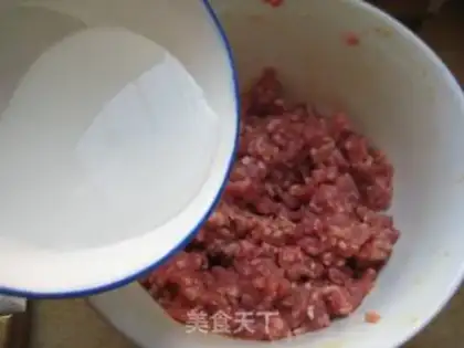 Make Juice and mushroom beefballs step 2