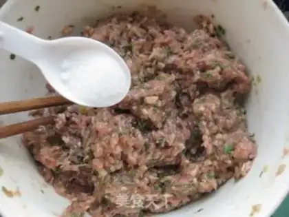 Make Juice and mushroom beefballs step 5