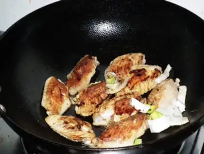 Make Orange Coke chicken wings step 5