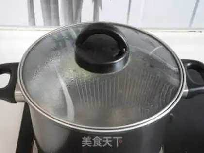 Make A meat milk soup pan step 4