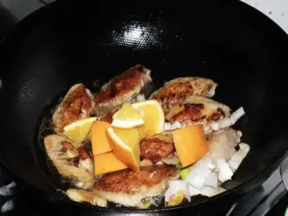 Make Orange Coke chicken wings step 7