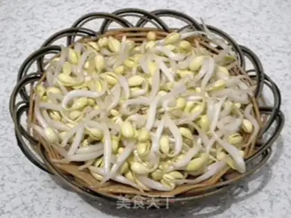 Make Jealousy, soybean sprouts step 0
