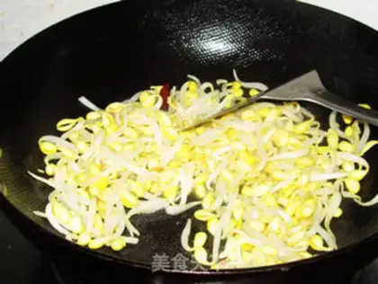 Make Jealousy, soybean sprouts step 4
