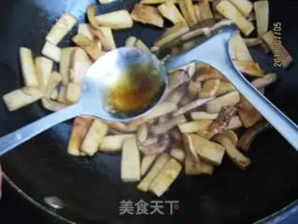 Make Three almond mushrooms step 4