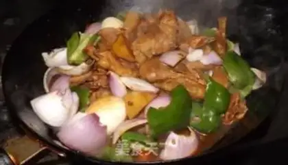 Make Xinjiang chicken step 4