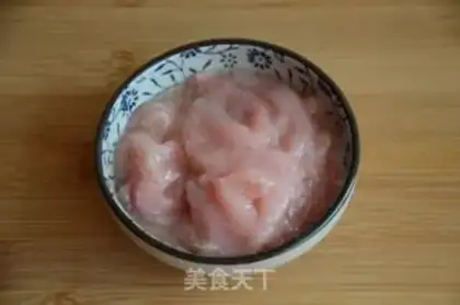 Make Mushu meat step 1