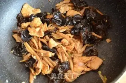 Make Mushu meat step 8