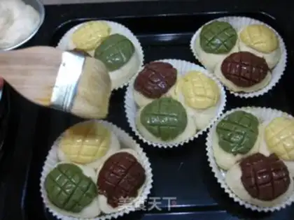 Make Three-colour pineapple bag step 16