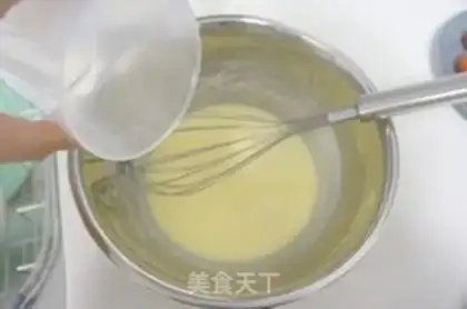 Make Strawberry cheese pie step 7