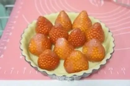 Make Strawberry cheese pie step 10