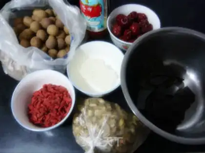 Make Cinnamon dates, gel cake step 0
