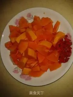 Make A papaya with silver ears step 3