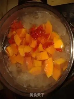 Make A papaya with silver ears step 4