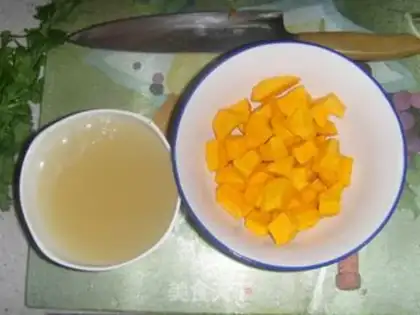 Make Pumpkin rice step 1