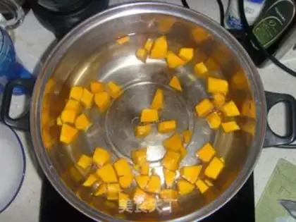 Make Pumpkin rice step 2