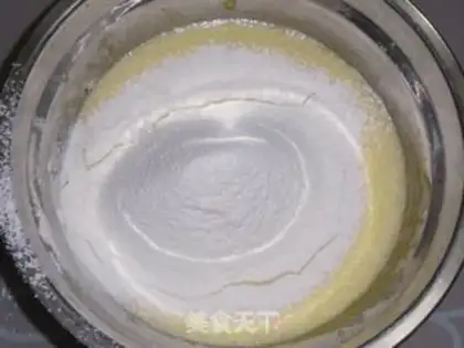 Make Happy New Year cake roll step 3