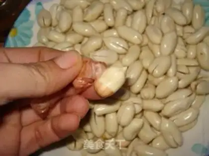 Make Spicy peanuts step 3