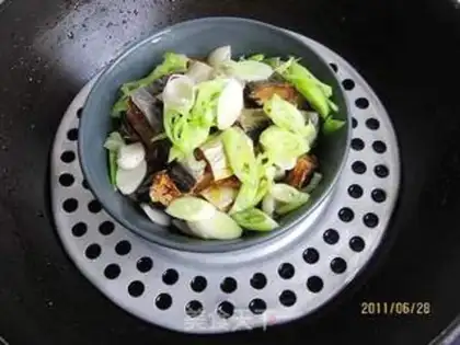 Make The radish is salty step 4