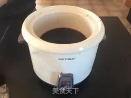 Make French hot wine step 1