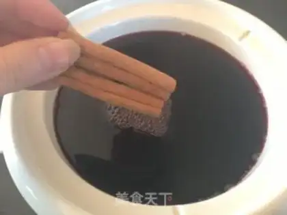 Make French hot wine step 2