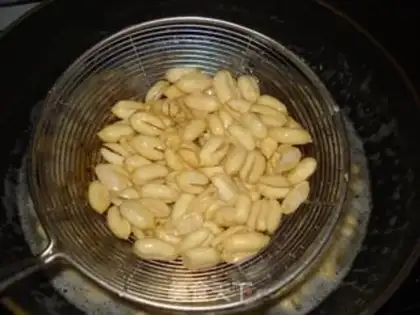 Make Spicy peanuts step 9