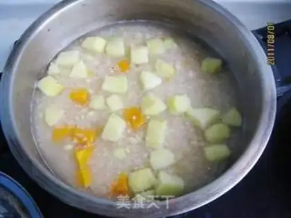 Make Apple corn pumpkin fried rice step 5