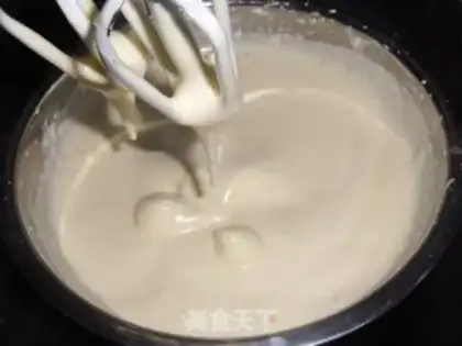Make A flower cake cup step 2
