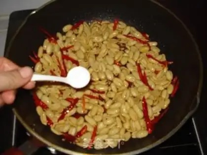 Make Spicy peanuts step 15