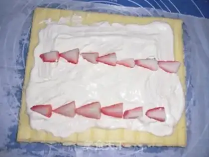 Make Happy New Year cake roll step 16
